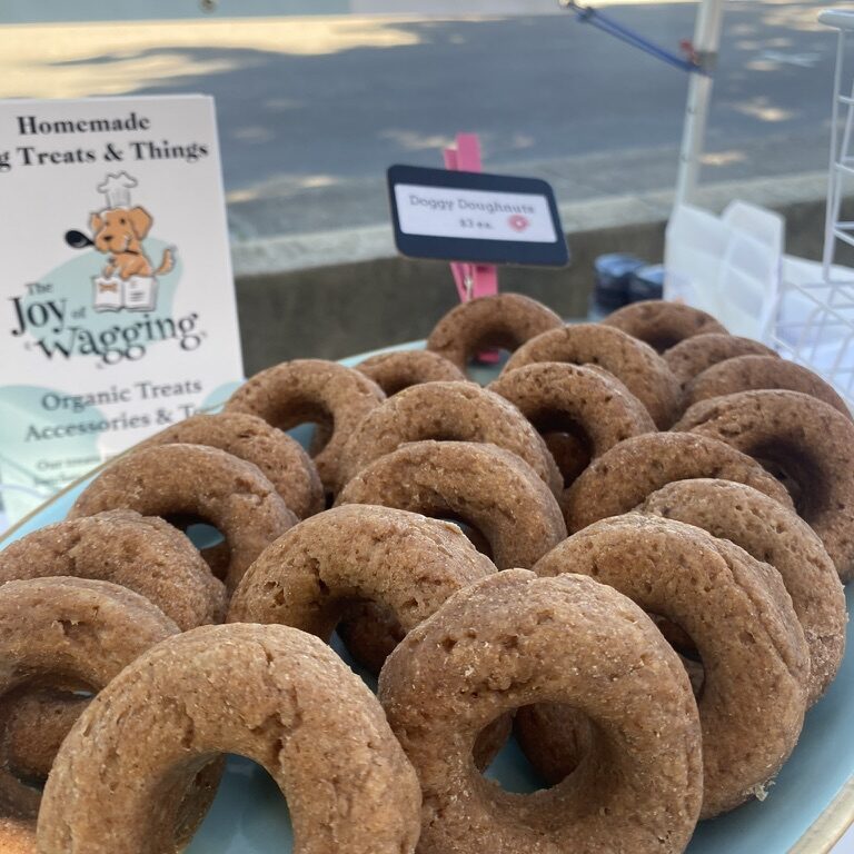 Fresh Donuts for Dogs Packaging